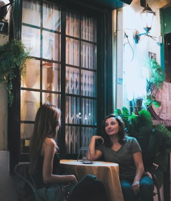 Avrupa’da Sohbetin Yeni Adresi: Çevrimiçi Chat Odaları guzelchat1